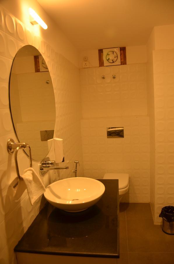 Hotel Aura Shillong Exterior photo